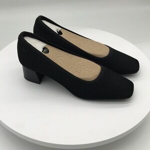 Vivaia Women’s Melody Dress Shoe